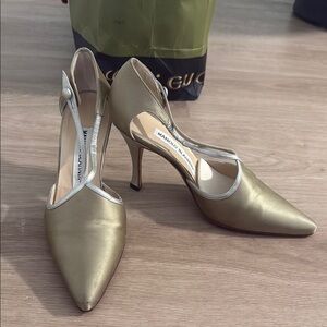 Vintage Manolo Blahnik Gold Slingback Heels